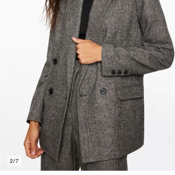 Dynamite Boyfriend Blazer. Size XS - Picture 7 of 10